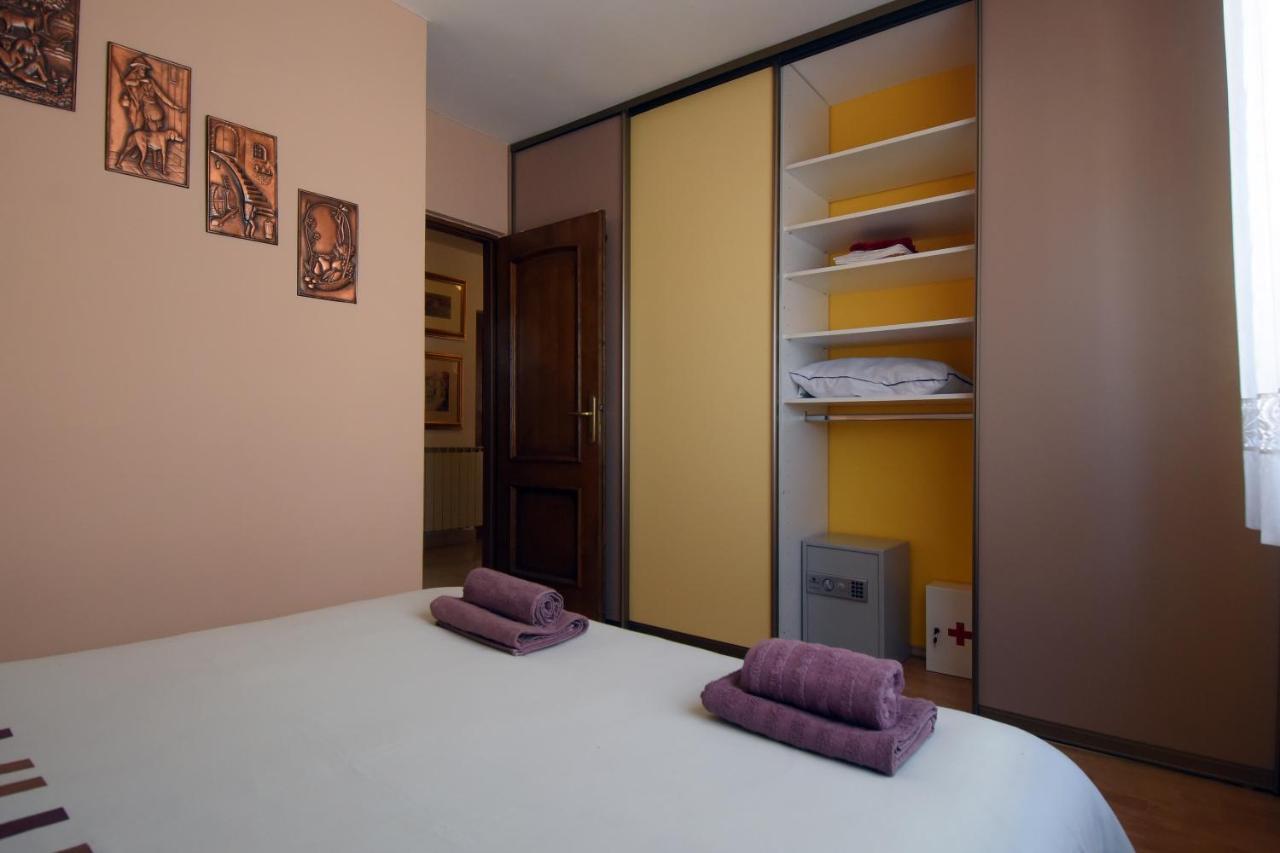 Appartamento Gallery Premium 99 Near Ammphiteatre With Garage 5 Days And More Gratis Pola Esterno foto